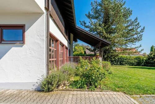 Westseite Terrasse - 