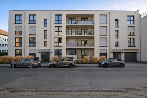 Hausansicht 2 - 2 Zimmer Etagenwohnung zum Kaufen in Bonn