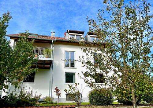 Gartenansicht - 9 Zimmer Mehrfamilienhaus, Wohnhaus in Donaustauf