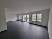 Wohn- Esszimmer - 
