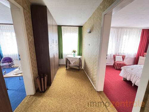 C59FC840-1CC4-456A-92AF-DAF9A2561E27_1_201_a - 