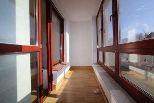 Wintergarten - 3 Zimmer Etagenwohnung in Taucha