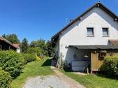 Hof - 6 Zimmer Einfamilienhaus in Kirchroth