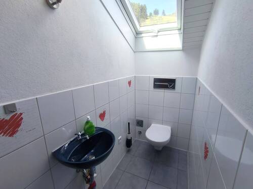 WC - 