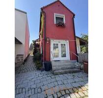 Ansprechendes Stadthaus mit 3 WEH im Herzen von Pleinfeld - gepflegt und saniert