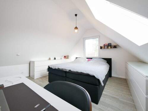 IV. Schlafzimmer - Dachgeschoss - 