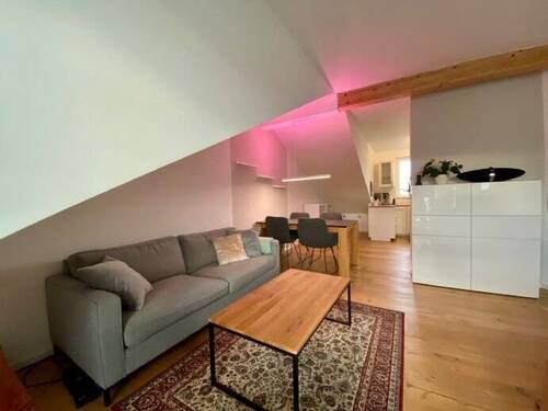 Wohnung Dachgeschoss - 