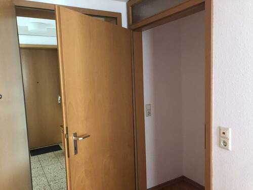 Abstellraum im Flur.jpg - 