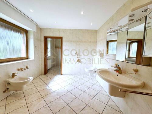 Badezimmer im Anbau - 