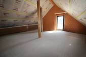Dachgeschoss ausbaubar - 