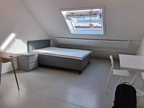 Bild 1 - MA-Schwetzingerstadt, Rheinhäuser Straße: Teilmöbliertes Appartement