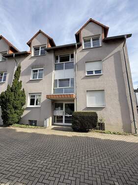 Vorderansicht - 2 Zimmer Etagenwohnung zum Kaufen in Lohfelden