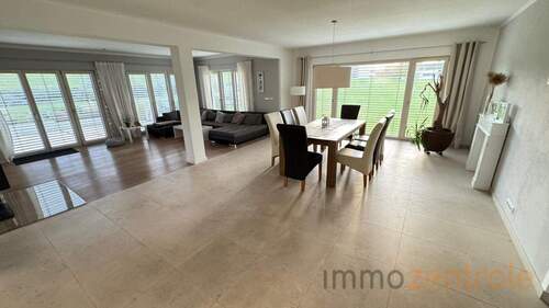 WhatsApp Image 2025-10-10 at 10.41.21 (10) - 