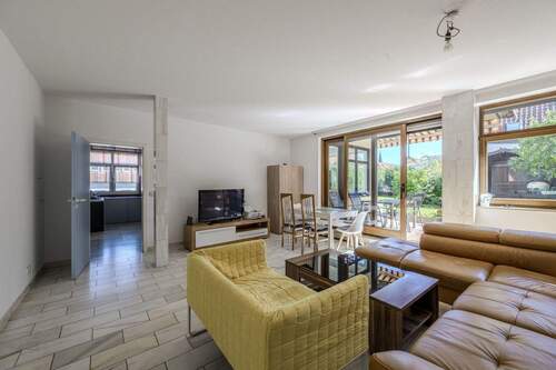 Großzügiger Wohn-/ Essbereich - 3 Zimmer Etagenwohnung zum Kaufen in Gerlingen