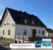 Zwischen Hachenburg & Bad Marienberg: Solides Einfamilienhaus mit 136 m² WFL; Heizung + Dach neu! - Unnau / Korb