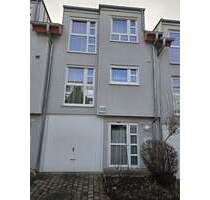 Schönes Reihenmittelhaus sofort beziehbar - Gäufelden-Öschelbronn