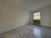 Freundliches Kinder-/Arbeitszimmer 1 - 