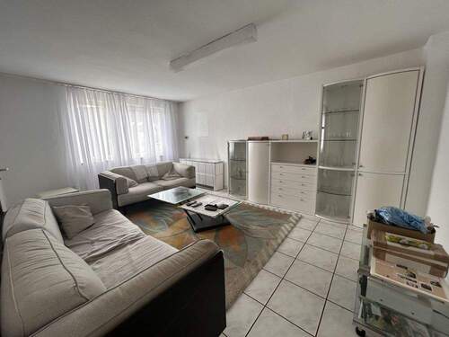 2. Wohnzimmer im Erdgeschoss - 