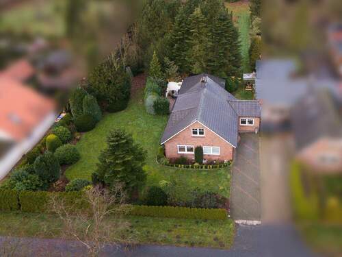 Hausfront aus der Luft - 