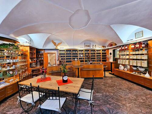 Gewerbe EG - 1 Zimmer Mehrfamilienhaus, Wohnhaus zum Kaufen in Schwarzenberg/Erzgebirge