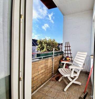 Balkon - 4 Zimmer Etagenwohnung in Berlin