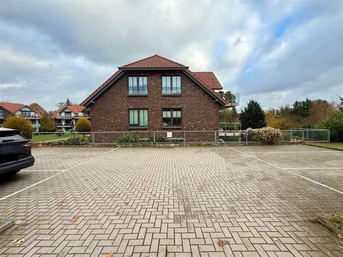 Gäste-Parkplätze - 2 Zimmer Etagenwohnung in Preetz