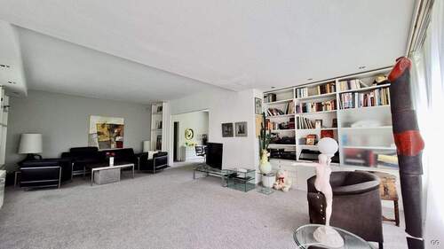 helles, großes Wohnzimmer - 