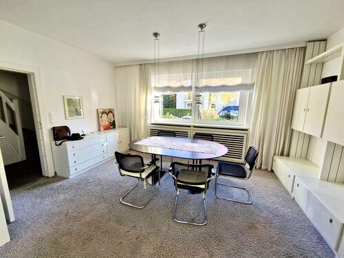 das Eßzimmer - 4 Zimmer Einfamilienhaus zur Miete in Berlin