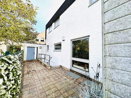 Hintereingang Garage - 
