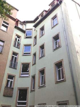 Hofansicht - 2 Zimmer mit Aufzug - Etagenwohnung zur Miete in Dresden