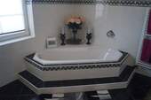Badezimmer/Badewanne - 