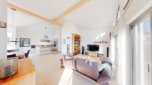 Wohnzimmer - 4 Zimmer Mehrfamilienhaus, Wohnhaus zum Kaufen in Weigenheim