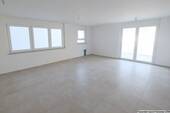 Großer Wohn-Essbereich und Küche - 3 Zimmer Etagenwohnung in Remseck