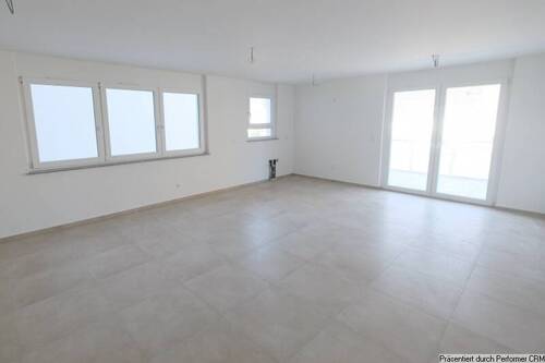 Großer Wohn-Essbereich und Küche - 3 Zimmer Etagenwohnung in Remseck