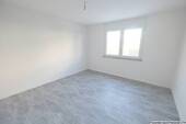 Großzügiges Kinder- oder Arbeitszimmer - 