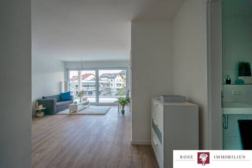 Wohn-und Esszimmer Bild 1 - 