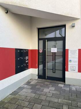 Eingang.JPG - Attraktive Gewerbeimmobilie zur Vermietung in Hagen - Moderne Bürofläche in Top-Lage mit Aufzug und Stellplatz!
