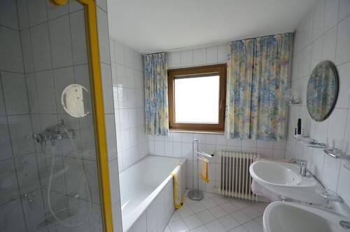 Badezimmer OG - 