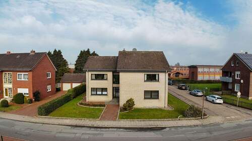Zweifamilienhaus von oben - Mehrfamilienhaus, Wohnhaus mit 197,00 m&sup2; in Alfhausen zum Kaufen