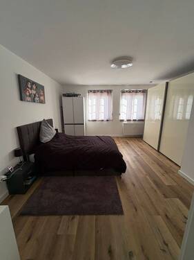 Schlafzimmer.jpeg - 2 Zimmer Etagenwohnung in Püttlingen