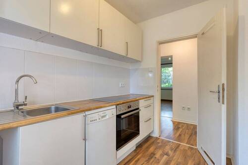 Küche - 3 Zimmer Etagenwohnung zum Kaufen in Köln
