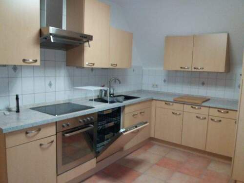 Einbauküche kann erworben werden, nicht Mietsache - 