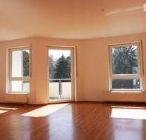 Vermietete 3-Raum-Wohnung in Limbach-Oberfrohna nahe Chemnitz mit Südbalkon & Tiefgaragen-Stellplatz