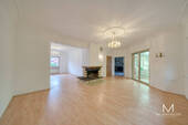 Wohn- und Esszimmer - 