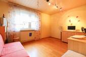 Schlafzimmer 2 WHG. 1 EG - 