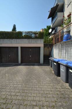 Garage - 