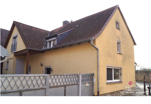 Stadthaus - Ansicht von außen - 6 Zimmer Einfamilienhaus zum Kaufen in Mainbernheim