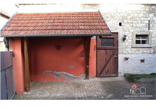 überdachter Freisitz - Einfamilienhaus mit 107,00 m² in Mainbernheim zum Kaufen