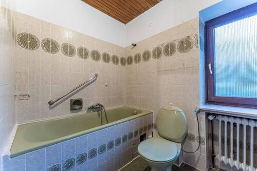 1. OG Badezimmer - Anbau - 