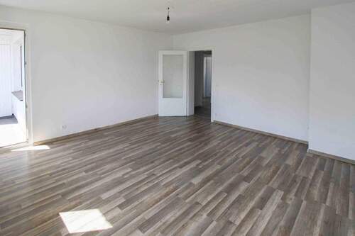 Wohnzimmer(1) - Einfamilienhaus in Duisburg zum Kaufen